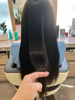 ✨【人気No. 1】"絹髪"縮毛矯正✨男性も予約可能🉑※口コミ投稿/当日予約◎🫧✨🫧