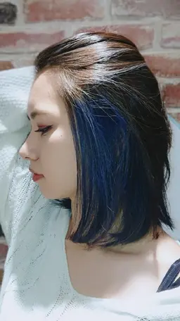 ☀️特価☀️インナー⤴️イヤリング💍ハイライト💡ポイントブリーチ&カットにカラー、1stepトリートメント付🎶