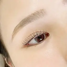 【平日ご新規様限定】まつげパーマ上+アイブロウ