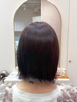 【暗髪やりたい人必見👀🍇🫐】【透明感カラー🫧】落とせる黒染めも🙆🏻‍♀️◎ ¥3,850🐼