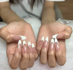 フレンチネイル