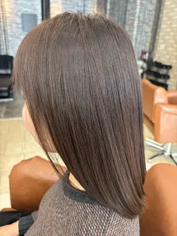 白髪染め全体カラー (肩から下の長さ +550円)