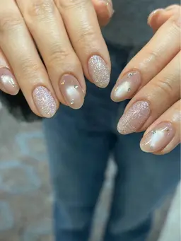 【Jrネイリスト】ハンド💅🏻65分付け放題(2~4本相当)✨初回オフ無料✨