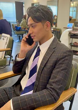 清潔感のある爽やかな印象に❕メンズデザインカット＋艶カラー