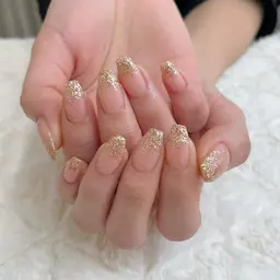 【平日限定🎀】ベースクリア🫧グラデーション or フレンチ💅🏻(オフ込)