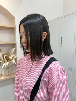 縮毛矯正✨＋ボブカット💖（トリートメント付き）