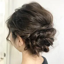 ヘアセット(アップアレンジ)