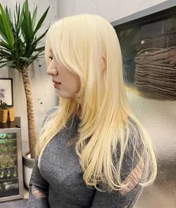 似合わせカット+ダブルカラー、デザインカラー(ケアブリーチ全頭orハイライト全頭+オンカラー)+2STEPトリートメント