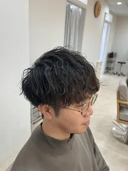 ✨men'sに大人気✨カット＋ツイストスパイラルパーマor波巻パーマ ¥11000