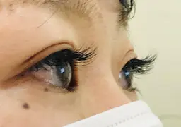 【３週間以内のリペア50本付❣️】マツエク50➕50本🌸オフあり🌸抗菌まつ毛使用🌸常に綺麗なまつ毛でいたい方へ🌸