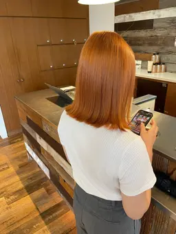 ブリーチ＋髪質改善カラーエステ＋カット