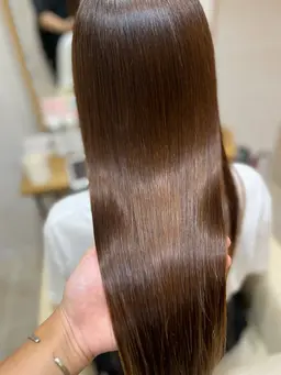 【酸熱トリートメントストレート】＋髪質改善Tr＋似合わせカット  ￥24800