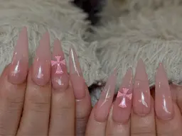 🦋チップ長さ出しラメグラデ(選べるベース色、長さ1cm越え)💫