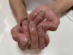 ［自爪］ラメグラ・マグネット・フレンチネイル(100色から選択)パラジェルベース使用！パーツ1部無料！