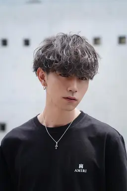 【🔴ミニモ限定初回クーポン🔴】カット✂️+波巻きスパイラルパーマ🌀(メンズカット/メンズパーマ)