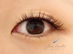 ⭐️ボリュームラッシュ　100束⭐️ 他店オフ無料！