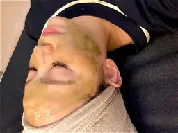 【毛穴ケア】《特許取得ハーブピーリング＋美容液＋パック》¥15,000→¥7,900 剥離なしダウンタイムなし🌿✨️