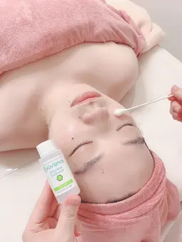 【ニキビケア.毛穴凸凹改善ピーリングSPコース】肩.首.デコルテ.頭皮マッサージ付💎