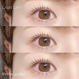 パリジェンヌラッシュリフト　¥4,980