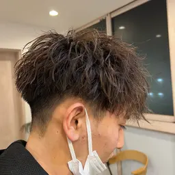 カット＋ツイストスパイラルパーマ