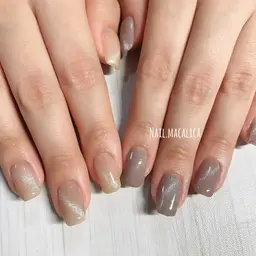 流行りのマグネットネイル✨ 【ご新規様ソフトジェルオフ無料】