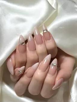 【1/16限定✨】𝐡𝐚𝐧𝐝|大人気ベイビーブーマー🕊️🩰¥10,000→¥7,200