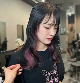 【🩶限定価格🩶】インナーカラー🎀ブリーチ2回＋ケアブリーチ＋トリートメント込✨✨