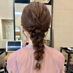 お出掛け前のヘアセット🧸