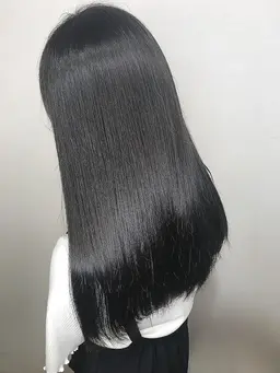 ツヤ髪黒染めカラー🐾