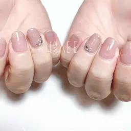 ストーンやパールを使ったシンプルで上品なデザインをワンポイントに🪄【大人女子ワンポイント】