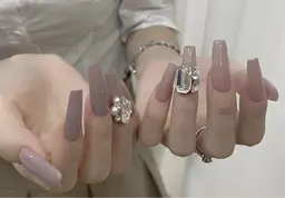 最新チップ長の長さだし　贅沢150分。シンプルチップ長さだし¥8980