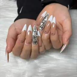 【オフ無】持ち込みデザイン✦チップ長さだし✦パーツ無料