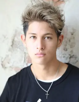 ♂【いつでもメンズ限定】ワンブリーチ+カラー+ カット + 5step Tr