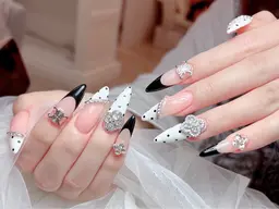 持ち込み150分アートし放題(パーツ🆗)💅💕フィルイン対応ソフトジェルオフ込み