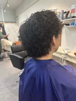 カット＋波巻きパーマ