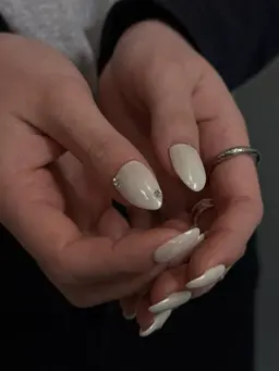 オフ込み○ミラーネイル