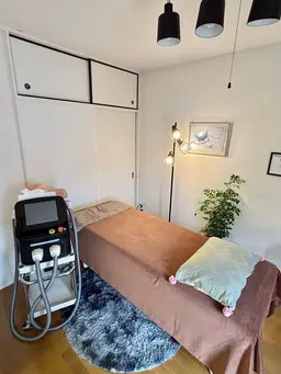 夏の準備は今！ワックスと光で効果UP◎VIO脱毛