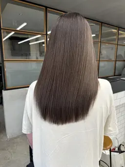 【トレンドカラーに】レディースワンカラー🤍