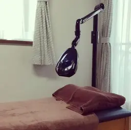 セルフホワイトニング　20分～30分　※歯ブラシ別売り100円