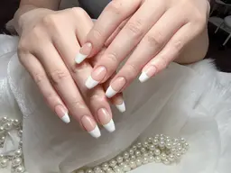 ジェルオフ🩵有り　フレンチ(クリアベース)