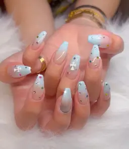 《オフ込み》フレンチorカラーグラデーション