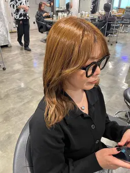 【🤍期間限定🤍】ブリーチなしの韓国風🇰🇷ダブルカラー➕髪質改善トリートメント➕韓国風コテ巻き仕上げ🪞🫧