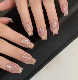 [ハンド]🍐ラメグラデーションとフレンチマグネット🍐オフ有り