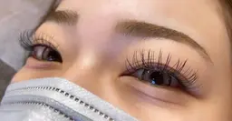 急募😳❣️2/16🦄LEDフラットラッシュ100本500円⭐️