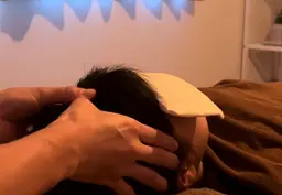 ドライヘッドスパ70分(ヘッド40分)+(首肩デコルテ・ハンドはオイル(30分)➕カウンセリング&足浴(30分)