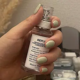 【オフ・ケア込み】ちゅるんとワンカラー🧚🏻‍♂️