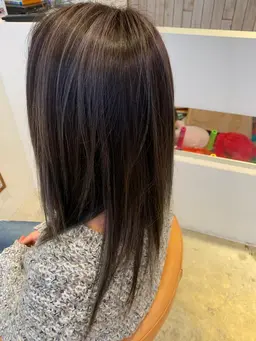 カット➕カラー➕ハイライト➕質感補正トリートメント⭐️