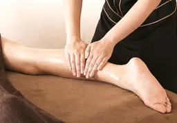 ＜脚のむくみすっきり〉