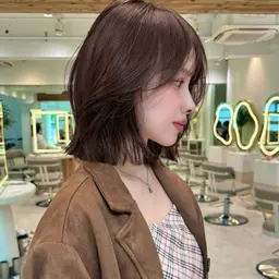 小顔効果◎韓国風くびれヘアカット