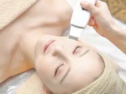 透明美肌✨毛穴レス透明美肌フェイシャル60分【小鼻の黒ずみ・開き毛穴・くすみ】